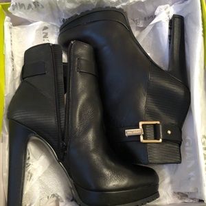 Gianni Bini Chadwicke Booties